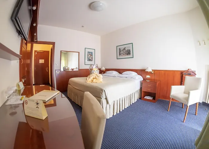 Garden Terme 4*