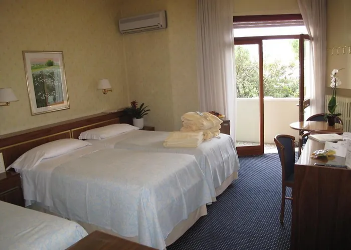 Garden Terme 4*